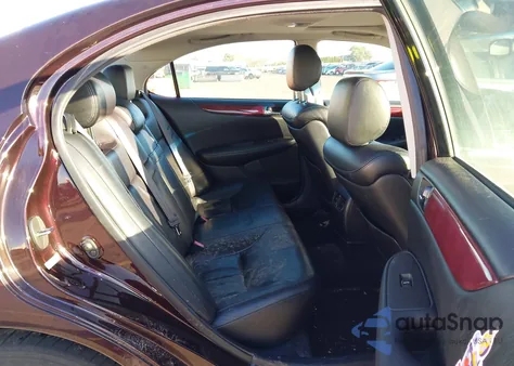 2002 Lexus Es 300 z USA, uszkodzony, nr VIN JTHBF30G225014492